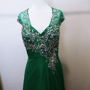 Mac Duggal green chiffon gown size 16